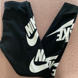 Nike logo print leggings Sz S